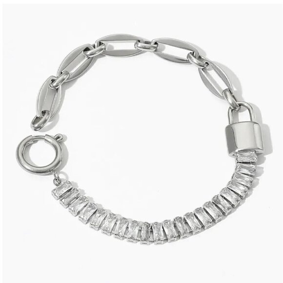 NWT Lock Charm Bracelet 14K White Gold Plated CZ Links 7” - Picture 9 of 10